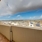 Apartment Cosy 2br Penthouse With Private Balcony By 360 Estates *