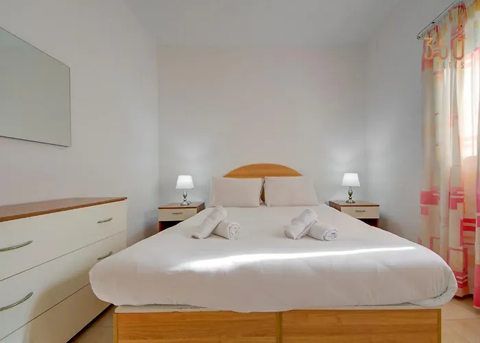 Cosy 2br Penthouse With Private Balcony By 360 Estates Apartament Siggiewi